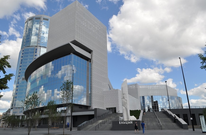 Сиам ул бориса ельцина 8 екатеринбург фото