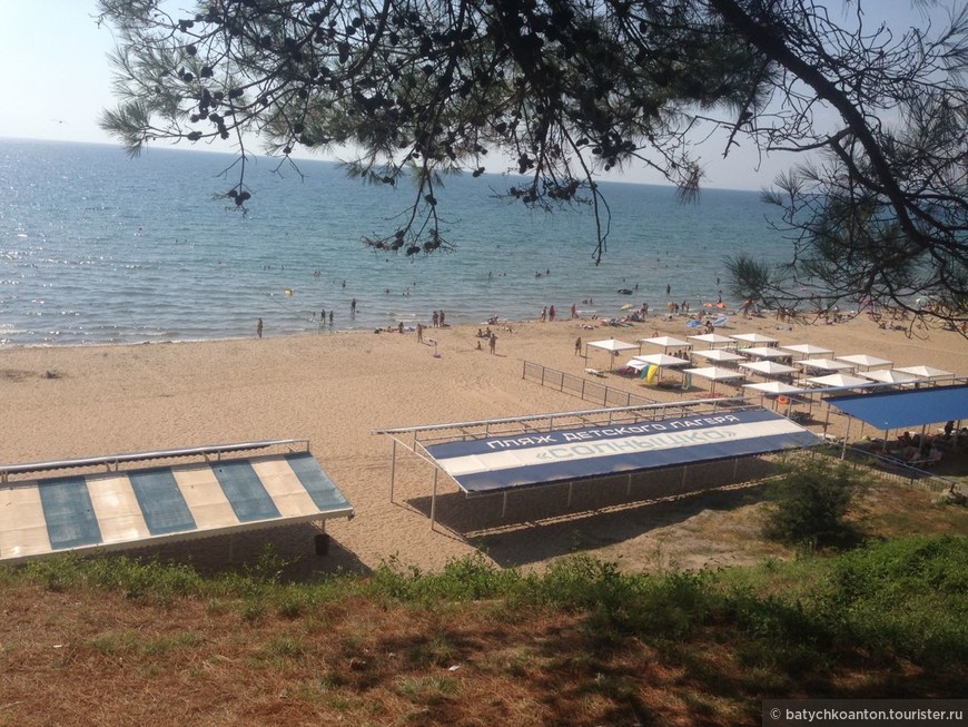Песчаный пляж на черноморском побережье? Это фантастика!
