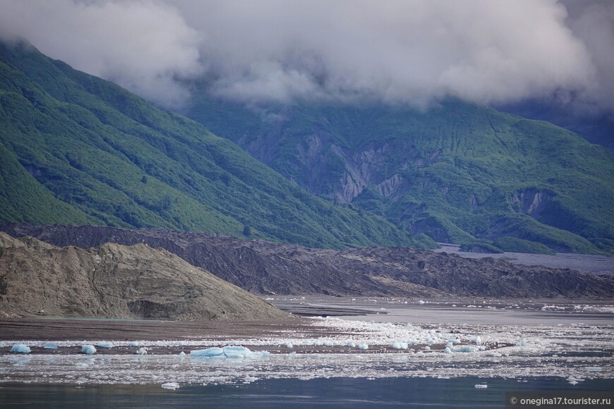 Аляска. Ледник Хаббард — Все оттенки голубого и белого