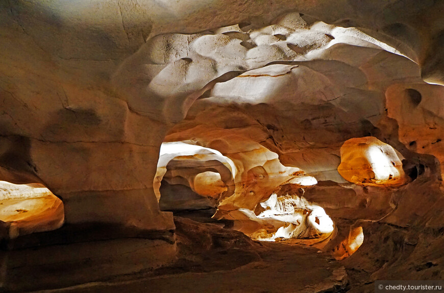 Сухая часть Пещеры Длиннорогих.