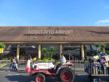 Международный аэропорт Джокьякарты «Адисутджипто»