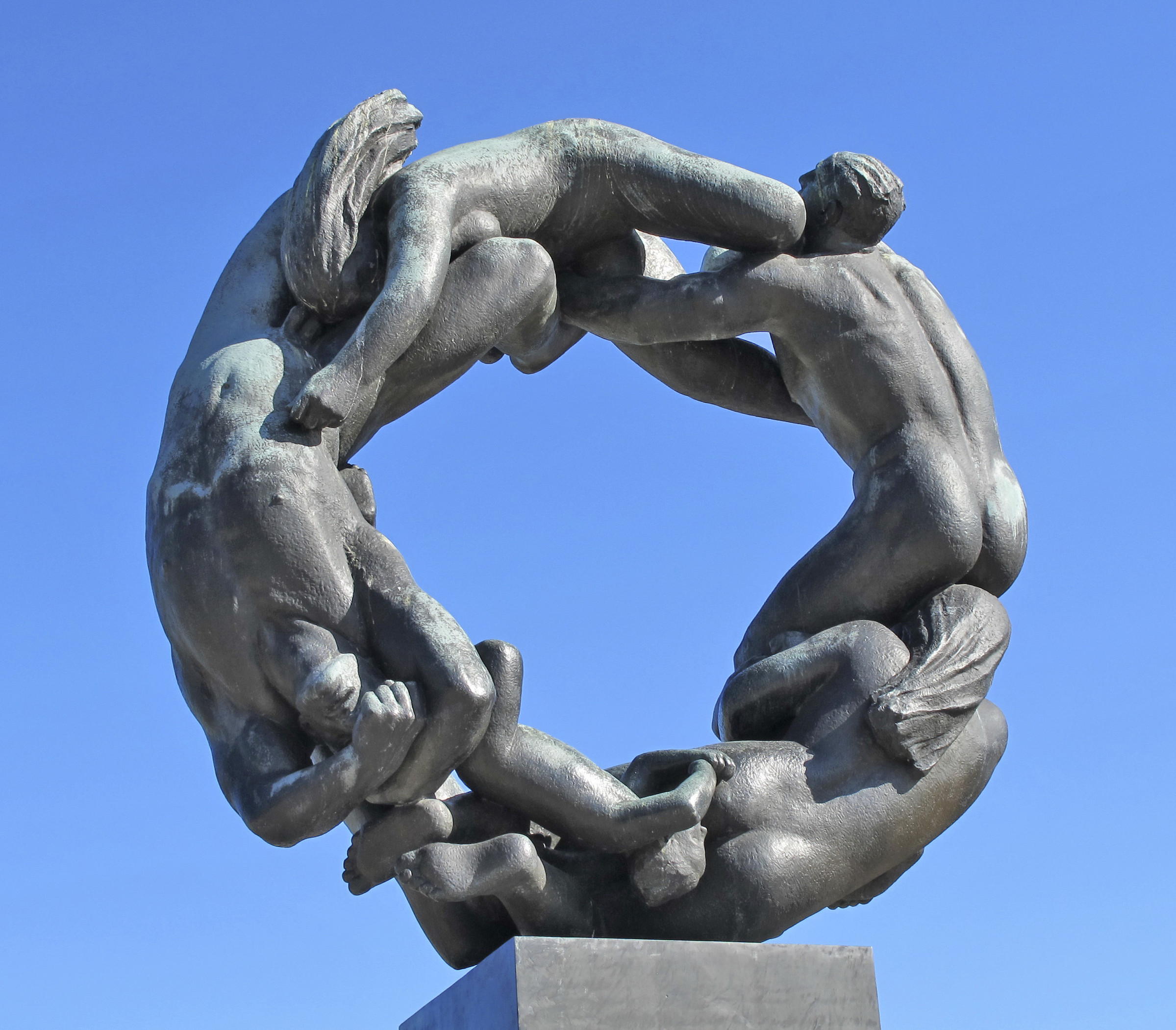 Парк скульптур вигеланда норвегия