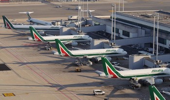 Туристов предупреждают о забастовках в аэропортах Рима