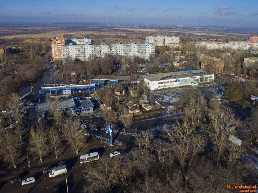 Панорамный вид на новочеркасский автовокзал с высоты птичьего полета