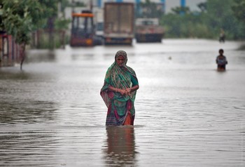 В Индию пришел циклон Титли: есть жертвы 