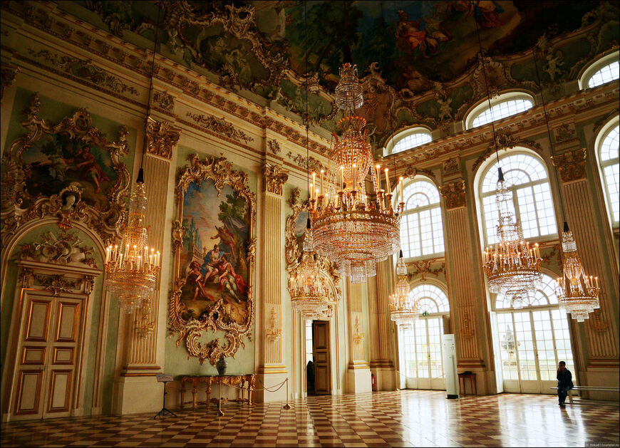 Большой праздничный или каменный зал дворца Нимфенбург