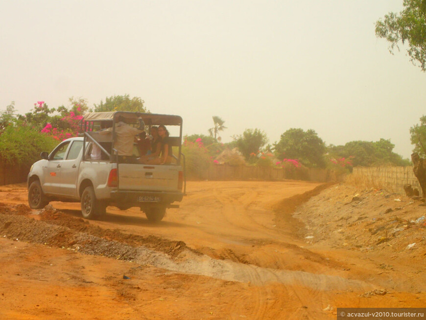 Путь в парк Дельта Салум по африканской саванне и полупустыне