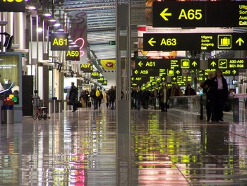 Туристов предупреждают о сбоях в работе аэропорта Брюсселя 