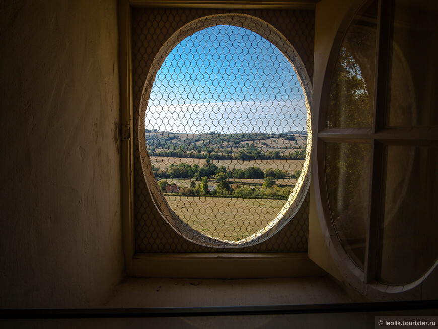 Вид из замкового окна.
