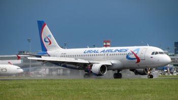 Уральские авиалинии начнут летать из Жуковского в Прагу