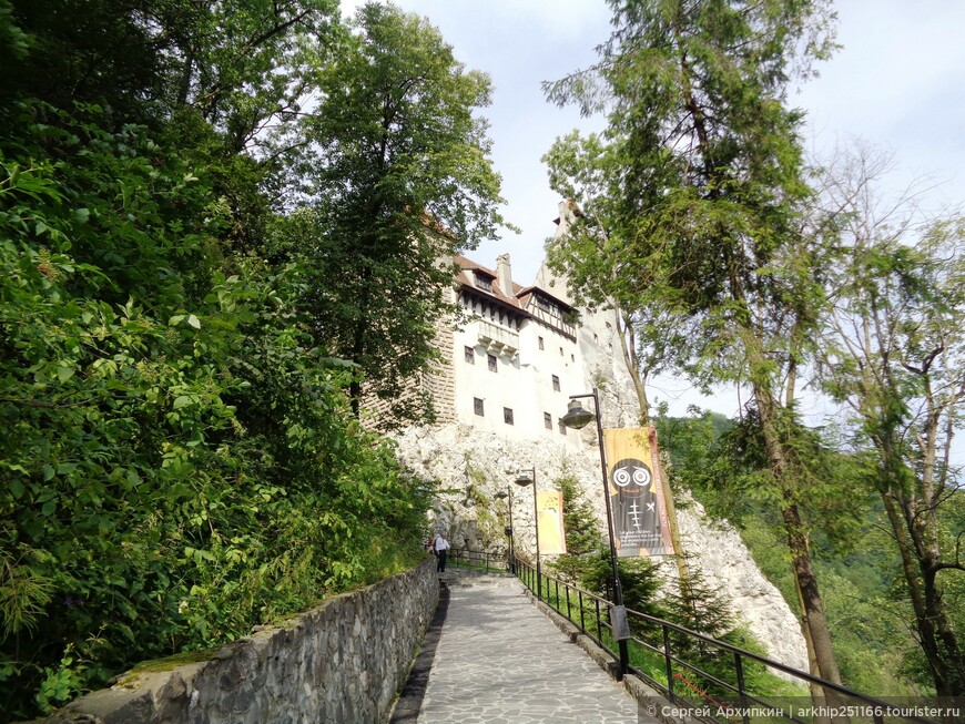 Самостоятельно по Трансильвании — маленький городок Бран и его знаменитый замок Дракулы