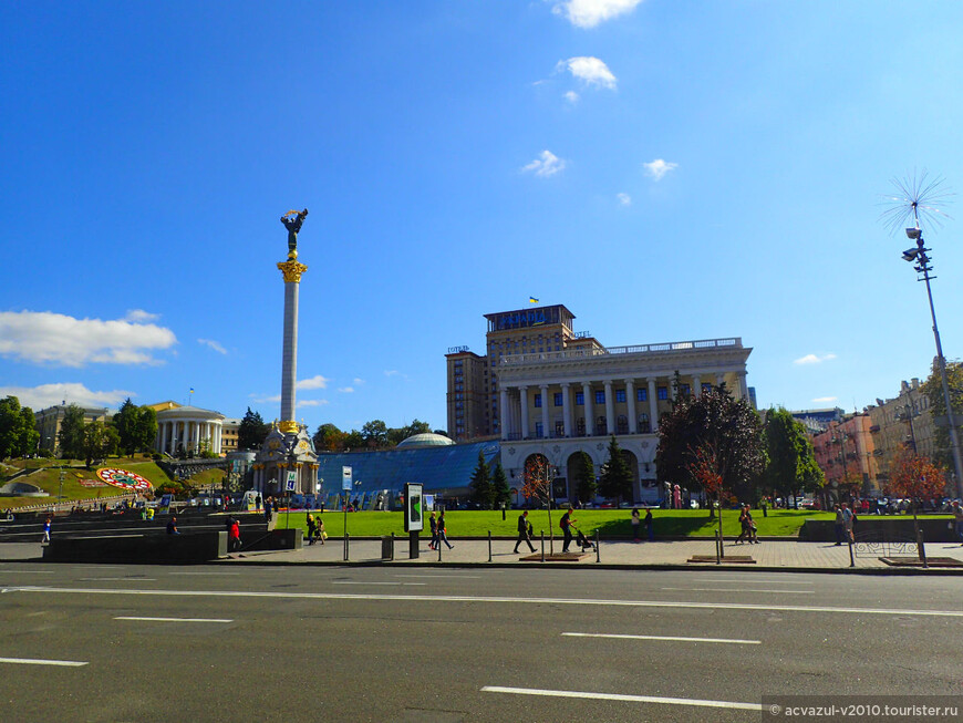 Похождения россиян по Майдану Незалежности в сентябре 2015 года