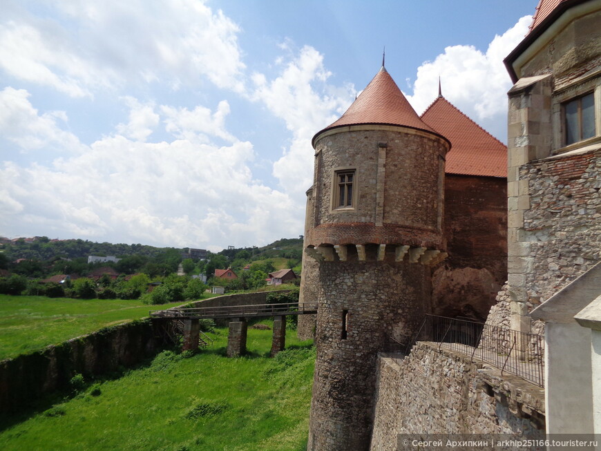 Самостоятельно по Трансильвании в город Хунедоару и к замку Корвинов