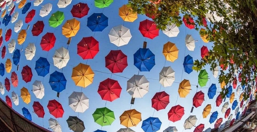 Улица зонтиков в Анталии