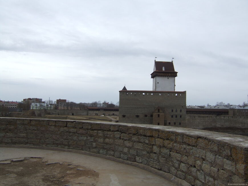 Западная стена крепости 