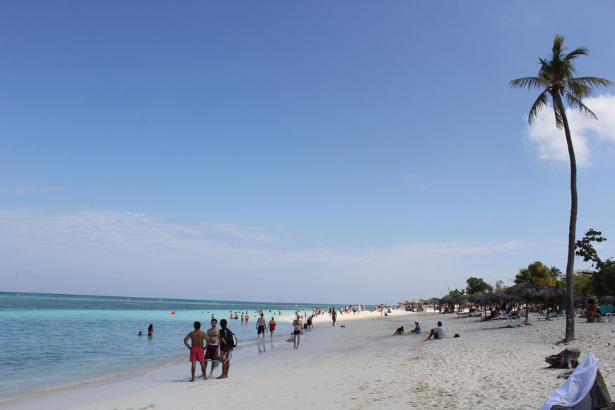 Пляж Гуардалавака (Playa Guardalavaca)