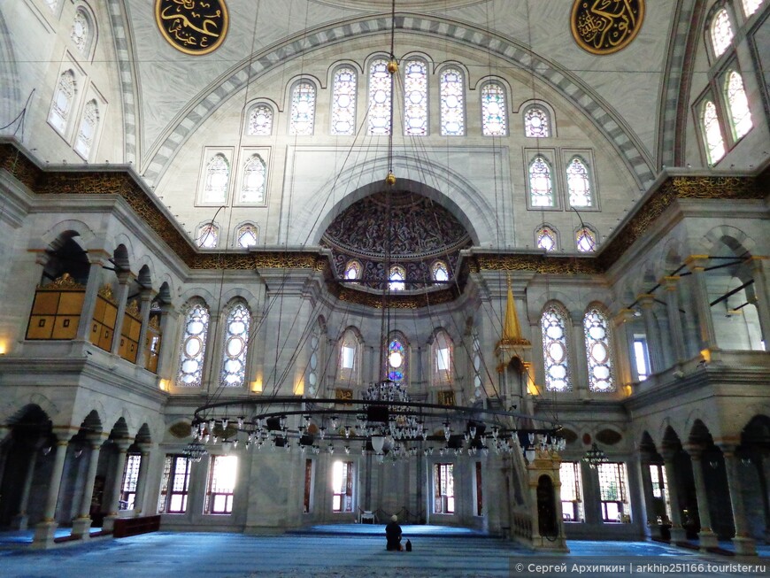 Самостоятельно по Стамбулу. От дворца Букелеон до Ипподрома и мечети Нуруосмание.