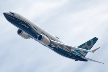 Boeing обвиняют в утаивании информации об опасности срыва 737 MAX в пике