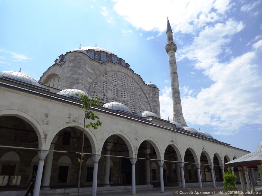 Самостоятельно по Стамбулу. От монастыря Хора до Болгарской железной церкви