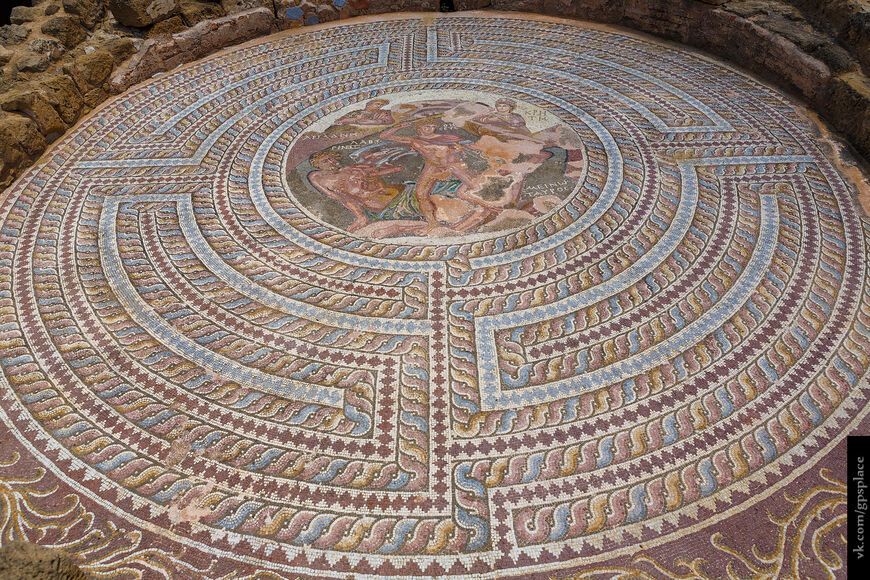 Античный мозаичный пол