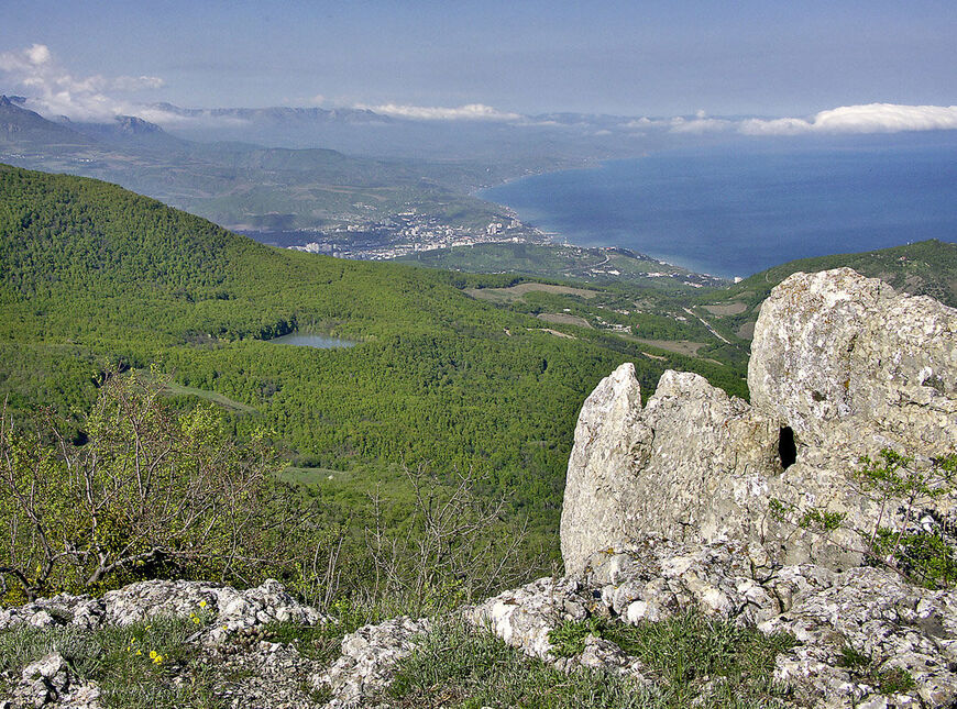 Гора Парагильмен в Крыму