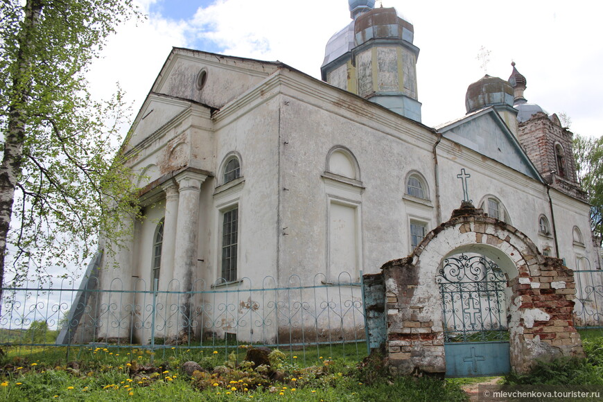 церковь Троицы Живоначальной (примерное (1825 - 1870), с. Микулино, Руднянского р-на, Смоленской обл. 

