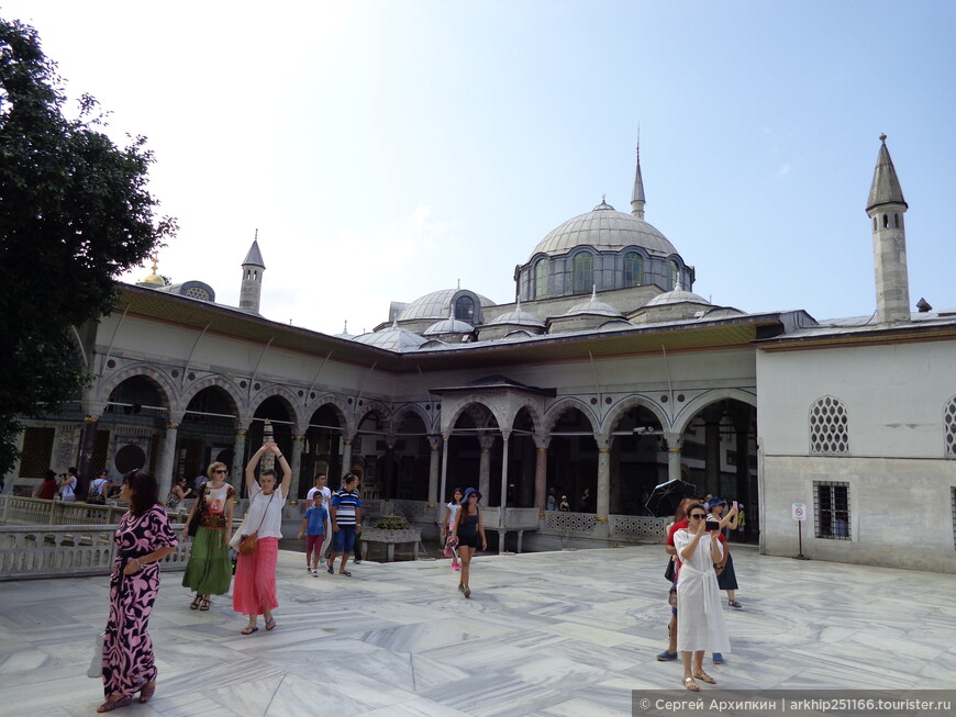 Самостоятельно по Стамбулу. От дворца Топкапы к собору Святой Ирины
