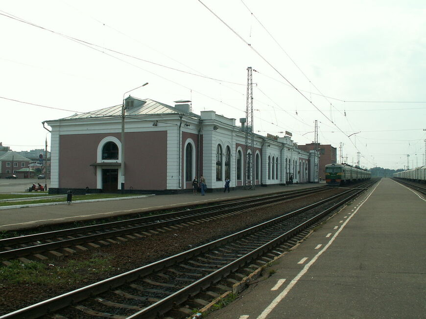 Московский вокзал Ярославля