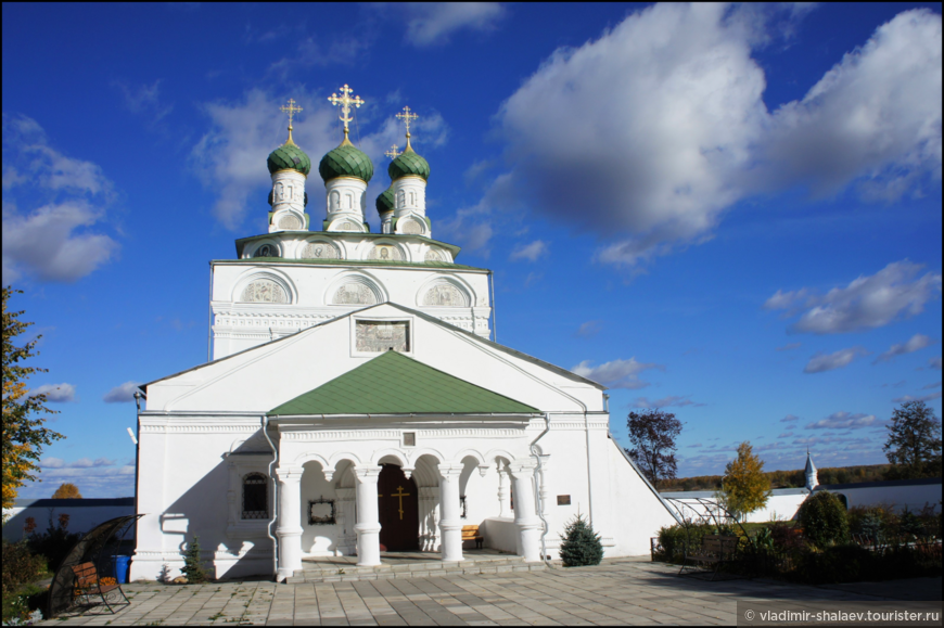 Богоявленская церковь