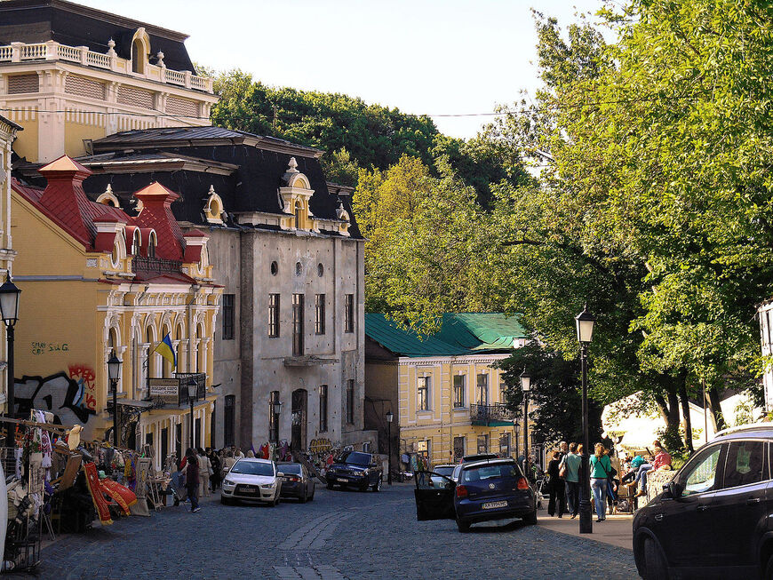 Старинная улица Киева