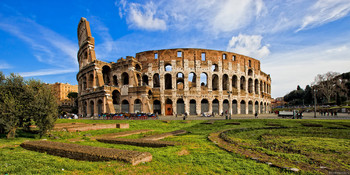 Туриста арестовали за кражу кирпича из стены римского Колизея 