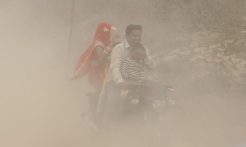 Иностранные туристы отказываются ехать в Дели из-за плохой экологии 