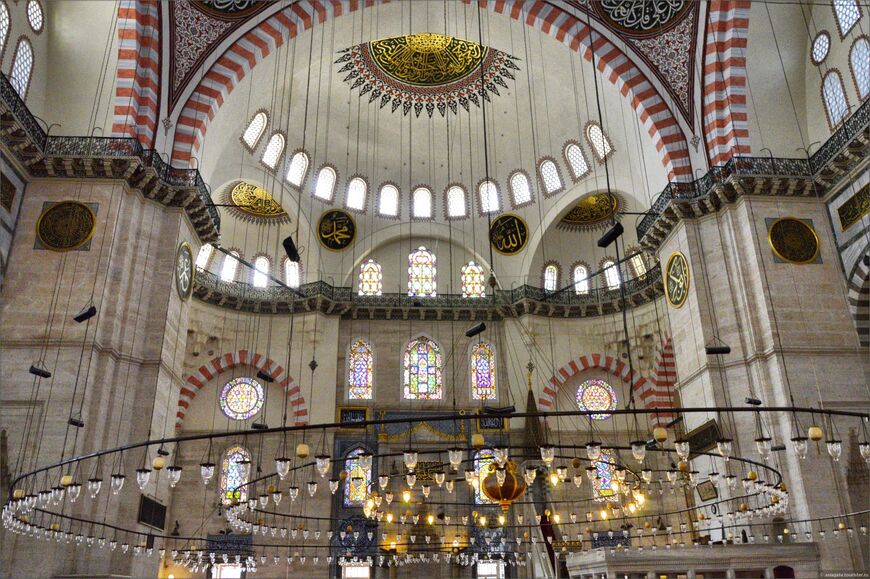 Мечеть Сулеймание в Стамбуле (Süleymaniye Camii)
