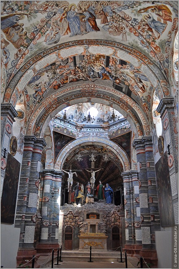 Две необычных мексиканских церкви