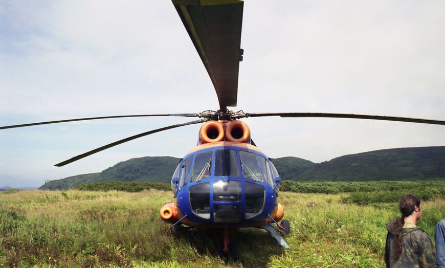 Приземление вертолета в окрестностях Кроноцкого озера