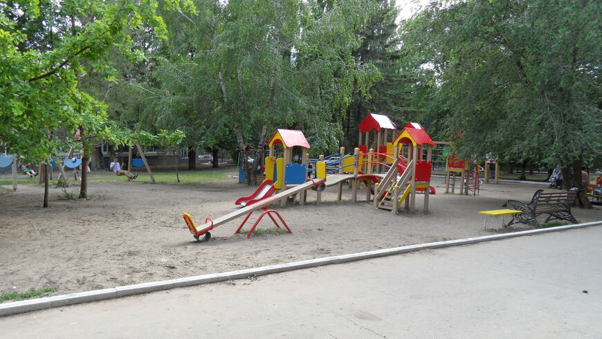 Детский парк в Саратове