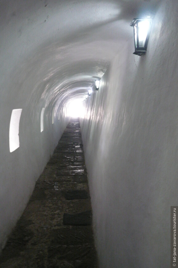 Туннель Аспийерадо.