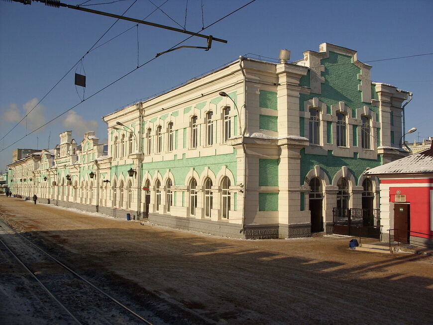 Здание вокзала в 2011 году до ремонта 