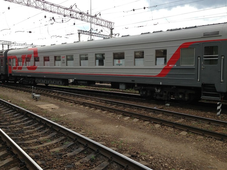 Поезд Барнаул — Омск
