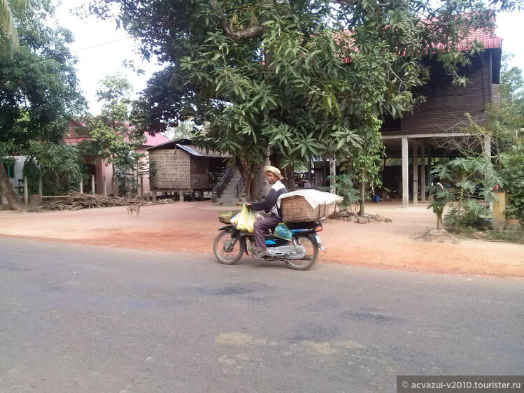 Транспорт и «Правила дорожного движения» Камбоджи и Вьетнама