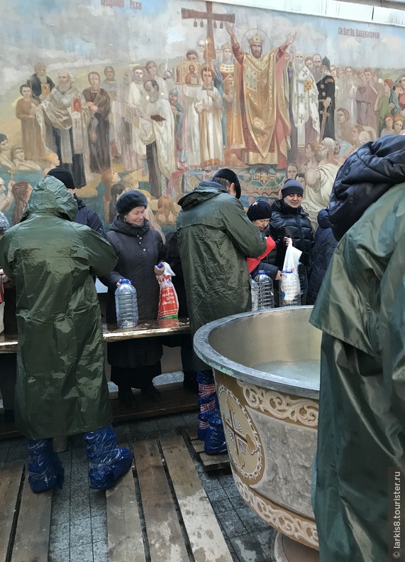 Праздник Богоявления в Богоявленском соборе Москвы.