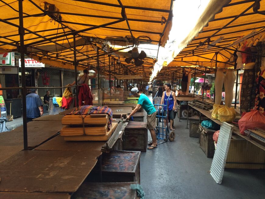 Ночной рынок Патпонг (Patpong Night Market)