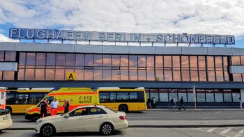 Берлинский аэропорт Шёнефельд