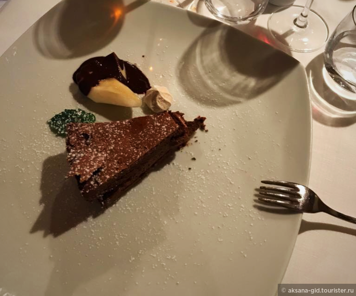 Il Cappello
шоколадный тортик