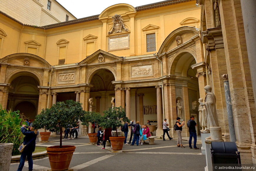 Из зала в зал переходя. Музеи Ватикана