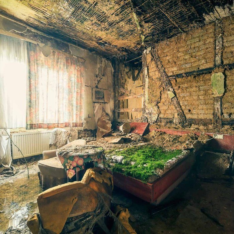 Красота распада: притягивающая атмосфера заброшенных зданий в фотографиях