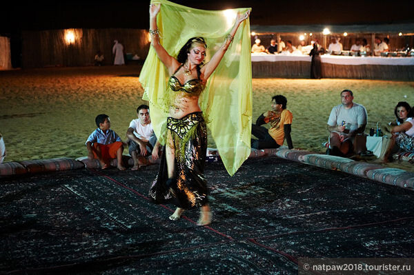 Народный танец Лива вдохновлен африканским стилем музыки