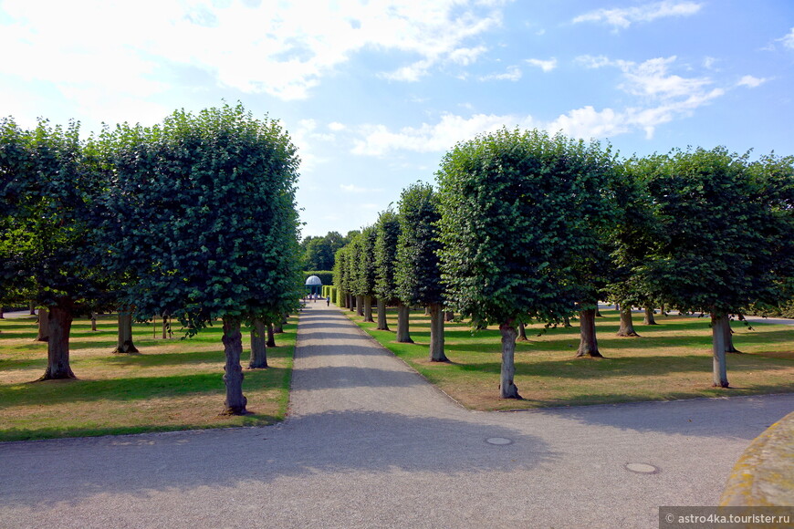 Королевские сады Херренхаузен в Германии