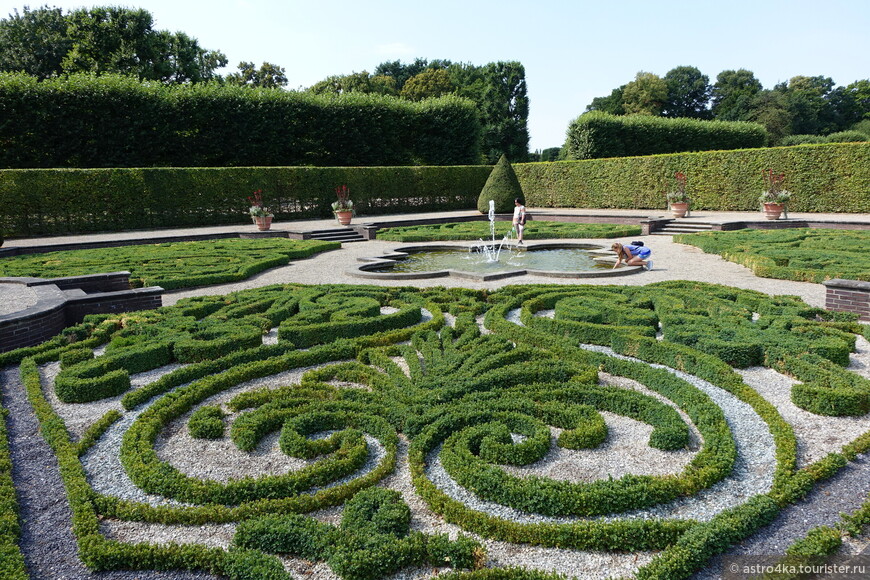 Королевские сады Херренхаузен в Германии