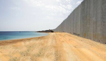 Вокруг Шарм-эль-Шейха строят стену для безопасности туристов